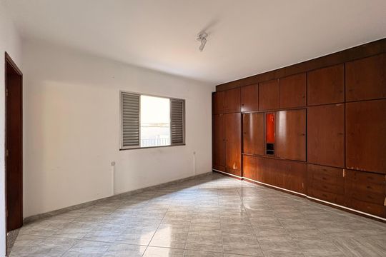 Suíte  de casa para alugar com 3 quartos, 168m² em Vila Gilda, Santo André