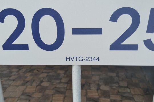 Fachada de casa para alugar com 3 quartos, 200m² em Vila Basileia, São Paulo