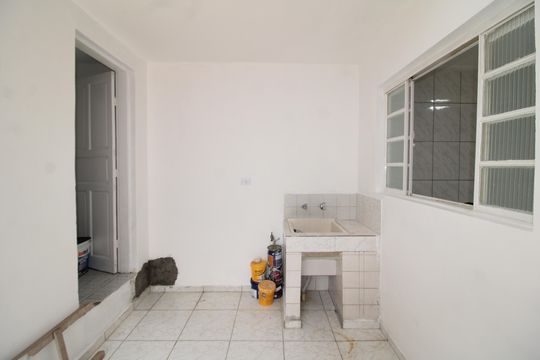Área de Serviço de casa para alugar com 3 quartos, 200m² em Vila Basileia, São Paulo