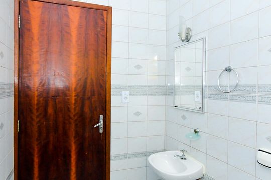 Banheiro de casa para alugar com 2 quartos, 92m² em Jardim Rosana, Guarulhos