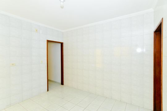Cozinha de casa para alugar com 2 quartos, 92m² em Jardim Rosana, Guarulhos
