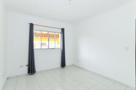 Casa para alugar com 2 quartos, 92m² em Jardim Rosana, Guarulhos
