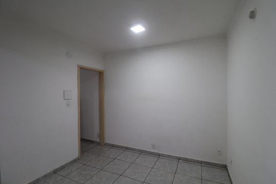 Kitnet/Studio para alugar com 1 quarto, 29m² em Jardim Zulmira, Sorocaba