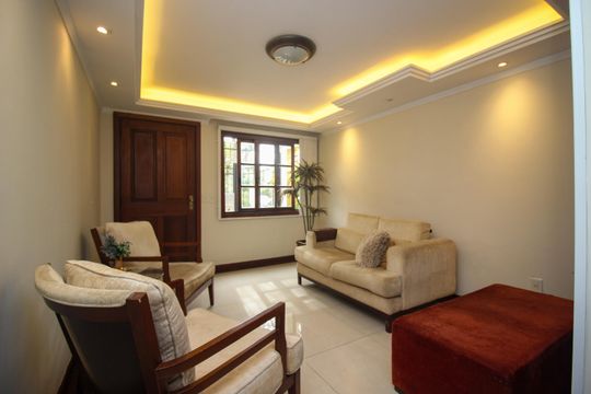 Casa para alugar com 3 quartos, 168m² em Tristeza, Porto Alegre