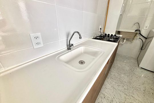 Cozinha de apartamento para alugar com 2 quartos, 34m² em Vila Silvia, São Paulo