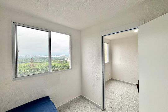 Quarto 2 de apartamento para alugar com 2 quartos, 34m² em Vila Silvia, São Paulo