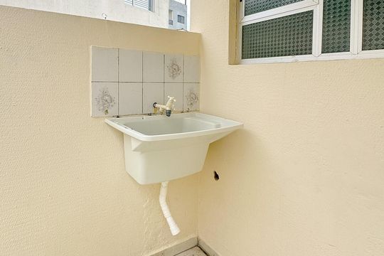 Área de serviço de apartamento para alugar com 1 quarto, 110m² em Ingleses Centro, Florianópolis