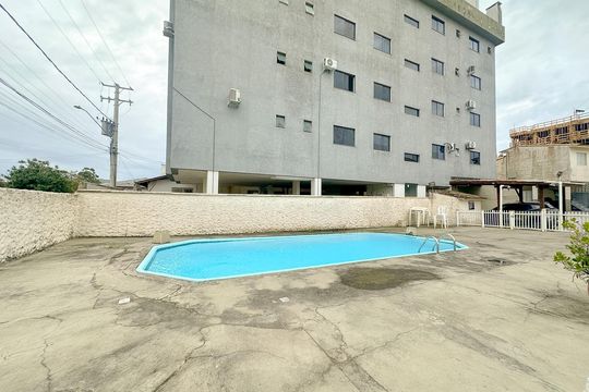 Área comum - Piscina de apartamento para alugar com 1 quarto, 110m² em Ingleses Centro, Florianópolis