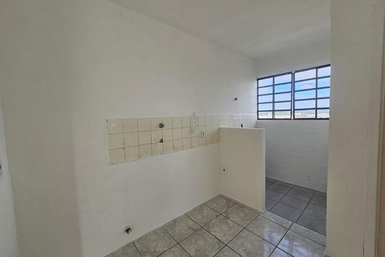 Cozinha de apartamento para alugar com 2 quartos, 39m² em Canudos, Novo Hamburgo