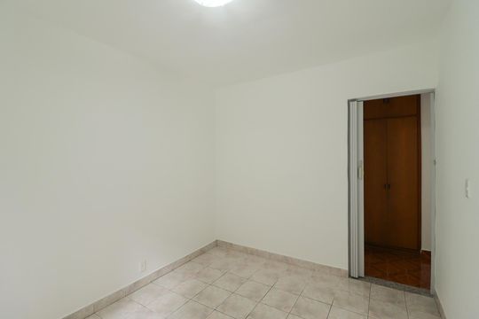 Quarto 2 de apartamento para alugar com 2 quartos, 74m² em Lauzane Paulista, São Paulo