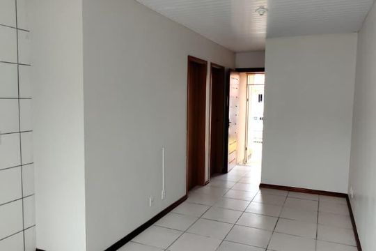 Casa à venda com 2 quartos, 40m² em Restinga, Porto Alegre