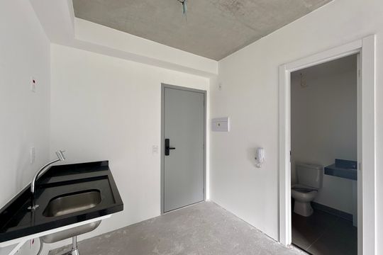 Cozinha  de kitnet/studio à venda com 1 quarto, 24m² em Vila Olímpia, São Paulo