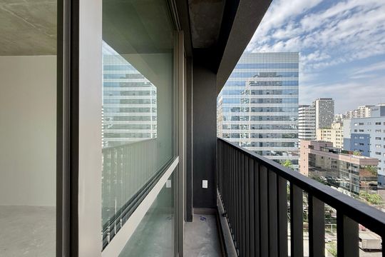 Sacada de kitnet/studio à venda com 1 quarto, 24m² em Vila Olímpia, São Paulo