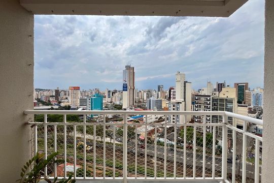 Sacada de apartamento para alugar com 2 quartos, 50m² em Vila Industrial (campinas), Campinas
