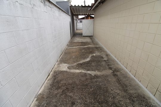 Garagem de casa para alugar com 2 quartos, 136m² em Jardim Satélite, São José dos Campos
