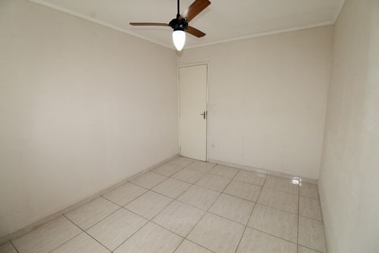 Quarto 2 de casa para alugar com 2 quartos, 136m² em Jardim Satélite, São José dos Campos