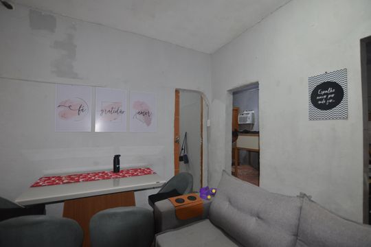 Sala de casa para alugar com 2 quartos, 90m² em Magalhães Bastos, Rio de Janeiro