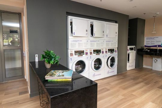 Área comum de kitnet/studio para alugar com 1 quarto, 21m² em Pompeia, São Paulo