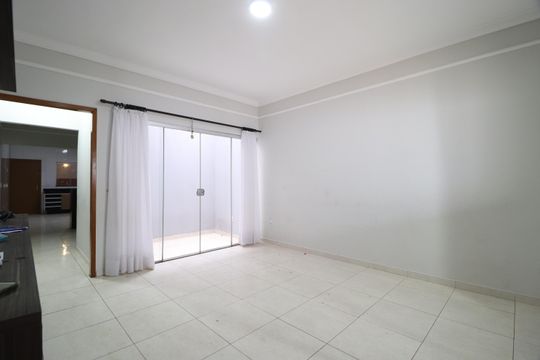Casa para alugar com 3 quartos, 184m² em Cidade Jardim, Uberlândia