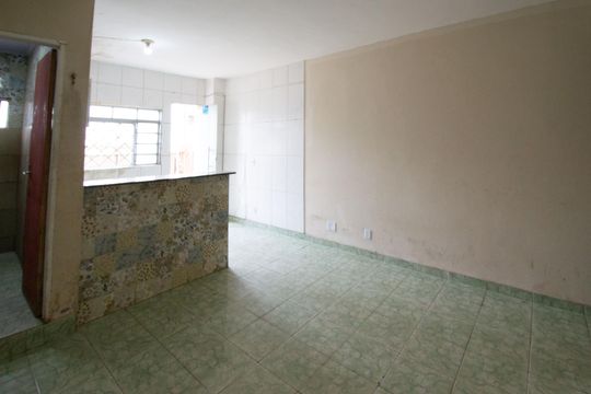 Kitnet/Studio para alugar com 1 quarto, 42m² em Conjunto M, Brasília