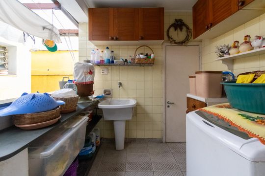 Área de Serviço de casa à venda com 3 quartos, 174m² em Jabaquara, São Paulo