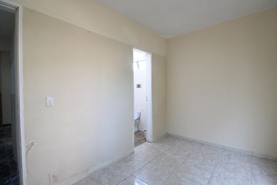 Suíte de apartamento para alugar com 2 quartos, 60m² em Taquara, Rio de Janeiro