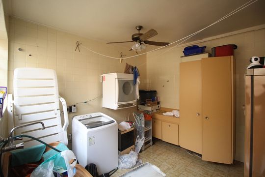 Área de Serviço de casa para alugar com 3 quartos, 318m² em Chácara das Pedras, Porto Alegre