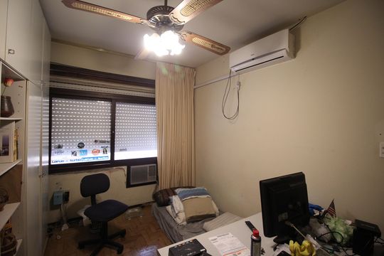 Quarto 3 de casa para alugar com 3 quartos, 318m² em Chácara das Pedras, Porto Alegre