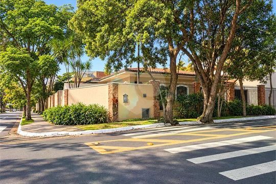 Casa à venda com 3 quartos, 230m² em Brooklin, São Paulo