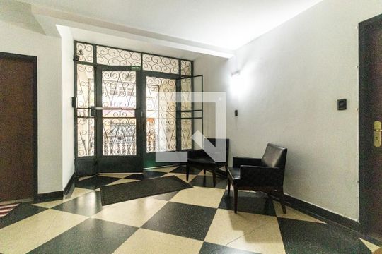 Hall Social de apartamento à venda com 2 quartos, 90m² em Santa Cecilia, São Paulo