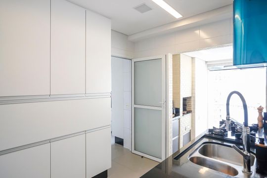 Cozinha de apartamento à venda com 2 quartos, 112m² em Santa Maria, São Caetano do Sul