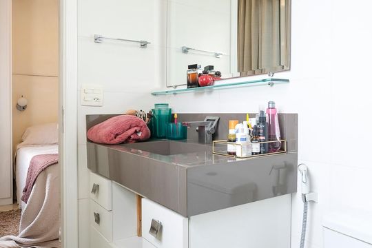 Banheiro da suíte 1 de apartamento à venda com 2 quartos, 112m² em Santa Maria, São Caetano do Sul