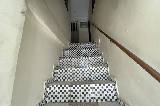 Escada de casa para alugar com 2 quartos, 75m² em Realengo, Rio de Janeiro