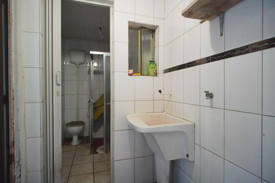Área de Serviço de casa à venda com 3 quartos, 120m² em Rubem Berta, Porto Alegre