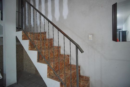 Escada Acesso Piso 2 de casa à venda com 3 quartos, 120m² em Rubem Berta, Porto Alegre