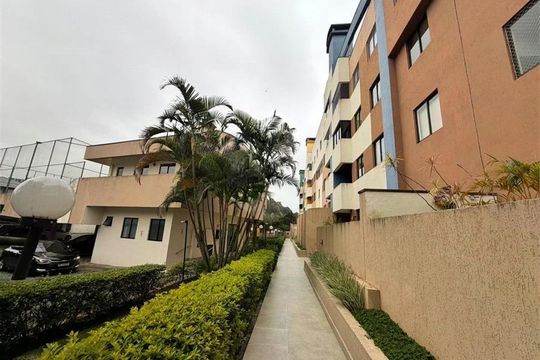 Apartamento à venda com 3 quartos, 146m² em Portão, Curitiba