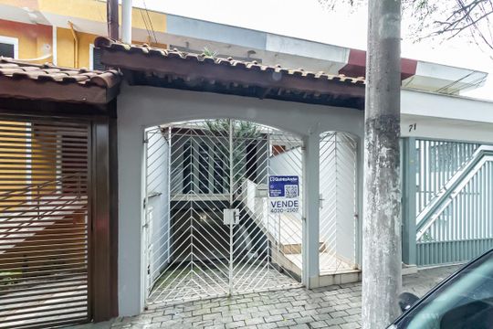 Fachada de casa à venda com 2 quartos, 173m² em Vila Mariza, São Bernardo do Campo