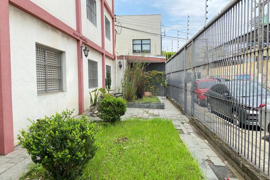Área externa de apartamento para alugar com 2 quartos, 56m² em Centro, Osasco