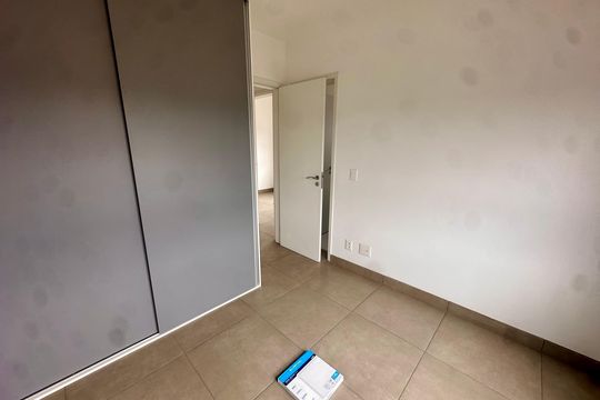 Quarto 2 de apartamento para alugar com 2 quartos, 64m² em Campo Belo, São Paulo