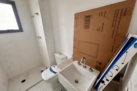 Banheiro 1 de apartamento para alugar com 2 quartos, 64m² em Campo Belo, São Paulo