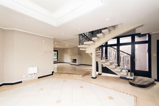 Casa para alugar com 3 quartos, 380m² em Dom Feliciano, Gravataí