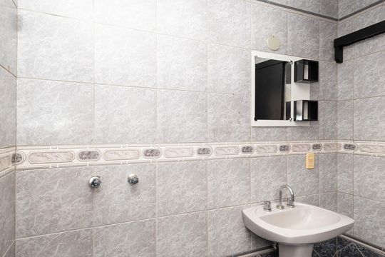Banheiro Social de casa para alugar com 3 quartos, 380m² em Dom Feliciano, Gravataí