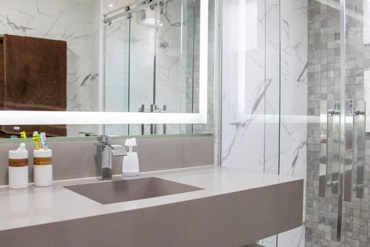 Banheiro 1 de apartamento à venda com 3 quartos, 121m² em Centro, Osasco