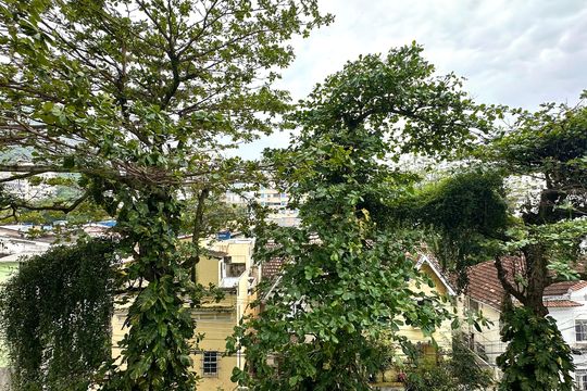 Apartamento para alugar com 2 quartos, 68m² em Humaitá, Rio de Janeiro