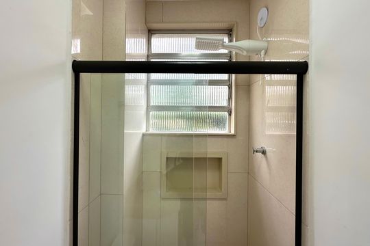 Apartamento para alugar com 2 quartos, 68m² em Humaitá, Rio de Janeiro
