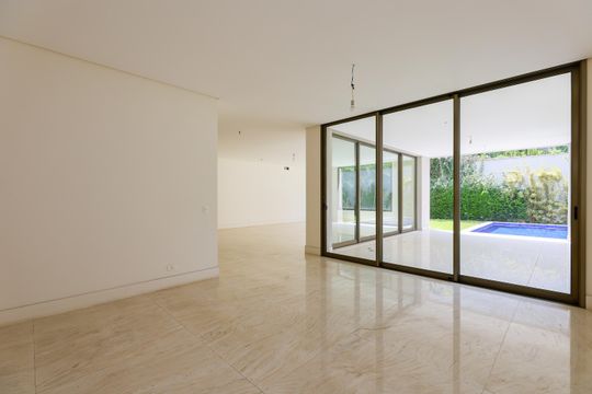 Casa à venda com 4 quartos, 710m² em Morumbi, São Paulo
