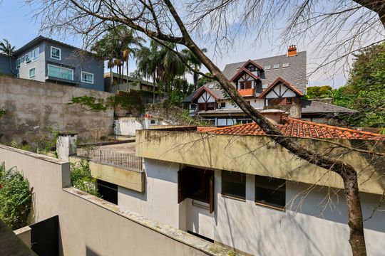 Casa à venda com 4 quartos, 710m² em Morumbi, São Paulo