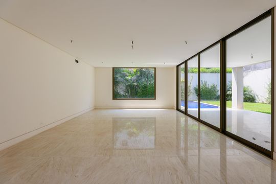 Casa à venda com 4 quartos, 710m² em Morumbi, São Paulo