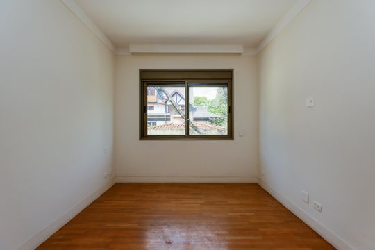 Casa à venda com 4 quartos, 710m² em Morumbi, São Paulo