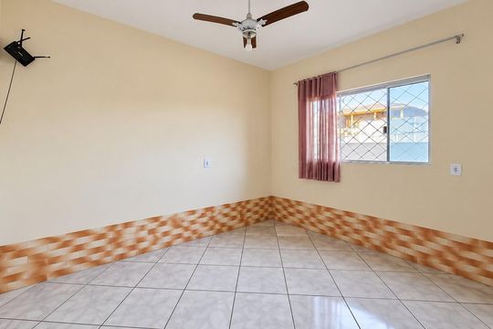 Quarto 2 de casa para alugar com 3 quartos, 75m² em Serraria, São José